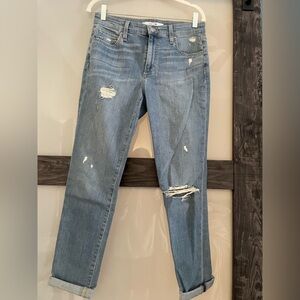 $218 msrp Joe's Jeans Boyfriend slim ankle Jeans 26